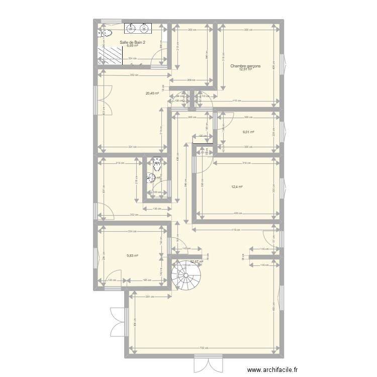 Villa Canelle. Plan de 8 pièces et 123 m2