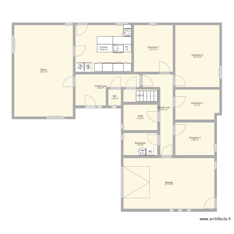 Maison rez. Plan de 13 pièces et 145 m2