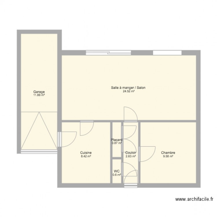 Maison avec extension. Plan de 0 pièce et 0 m2