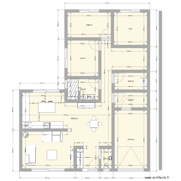 Habitat. Plan de 9 pièces et 119 m2