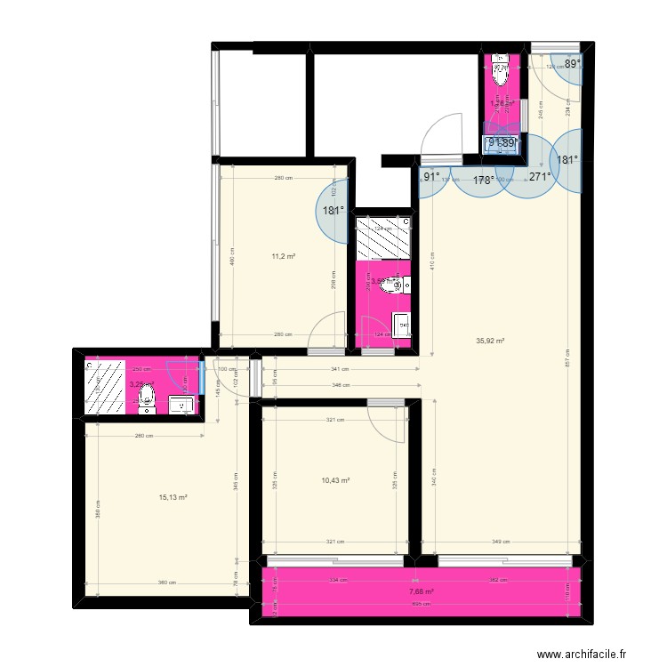 casa2. Plan de 8 pièces et 89 m2