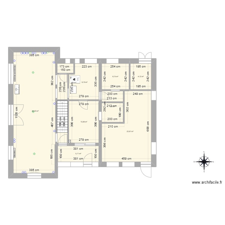 Maison Champdray. Plan de 10 pièces et 117 m2