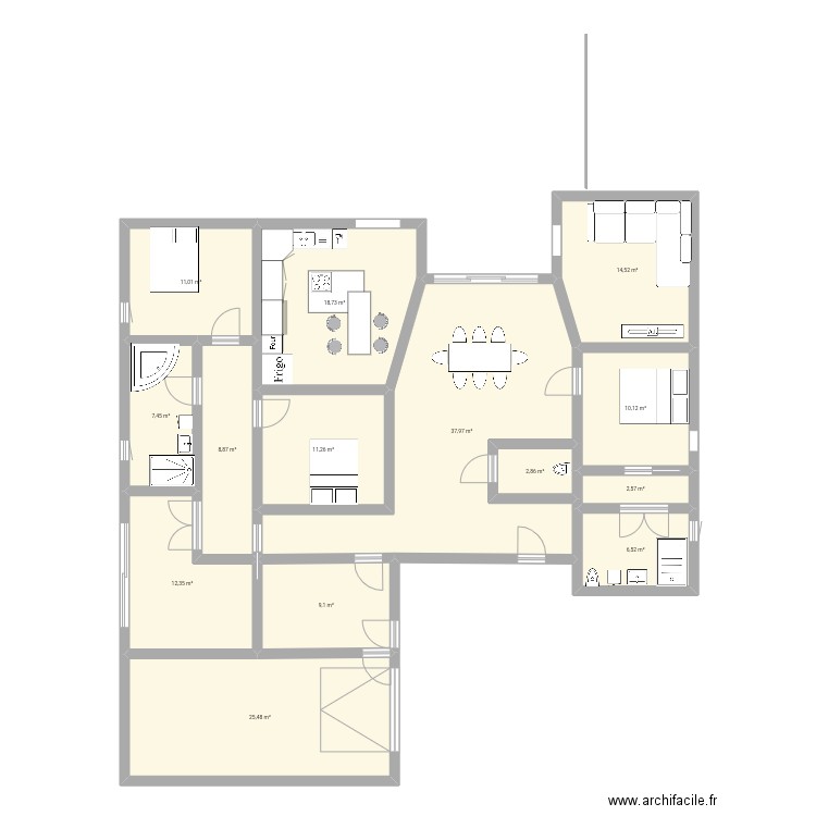 Maison 2. Plan de 14 pièces et 179 m2