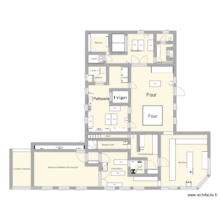 Filipé Quintela 2. Plan de 21 pièces et 125 m2