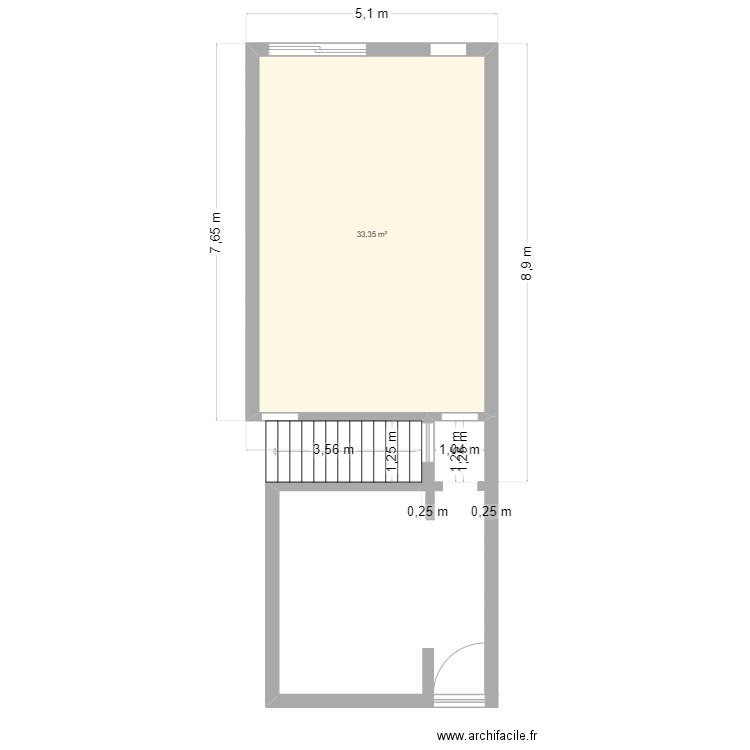 Bureau + salle à manger / salon. Plan de 1 pièce et 33 m2