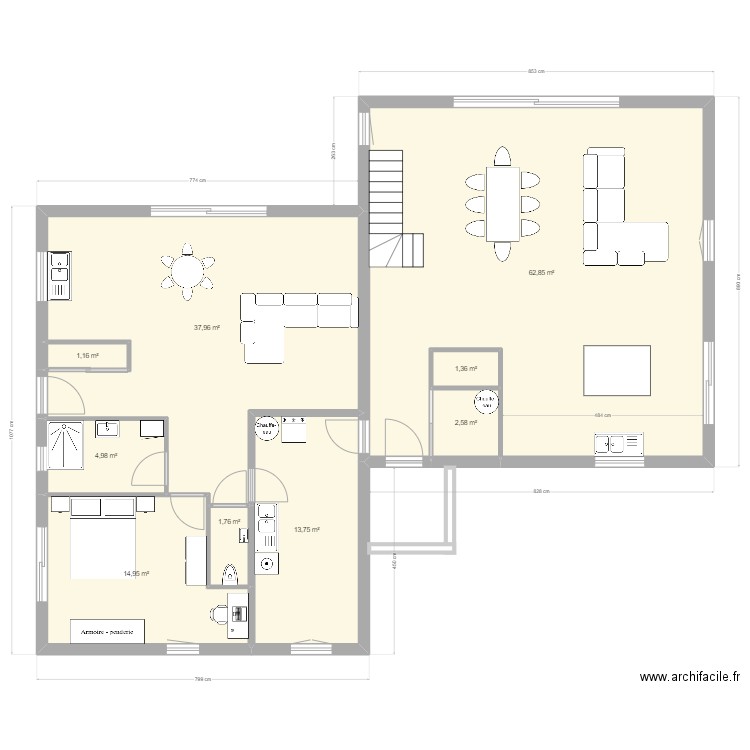 Maison cocomimi. Plan de 9 pièces et 141 m2
