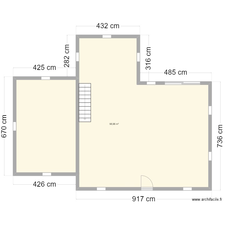 Maison RDC. Plan de 1 pièce et 99 m2