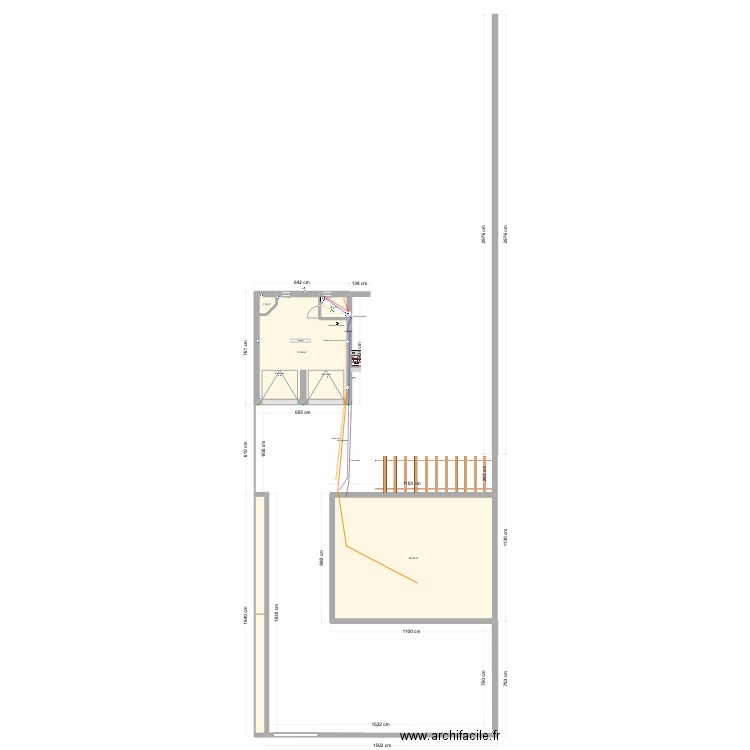 Garage V4. Plan de 4 pièces et 131 m2
