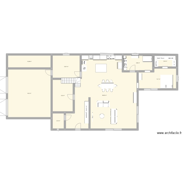 Maison. Plan de 9 pièces et 202 m2