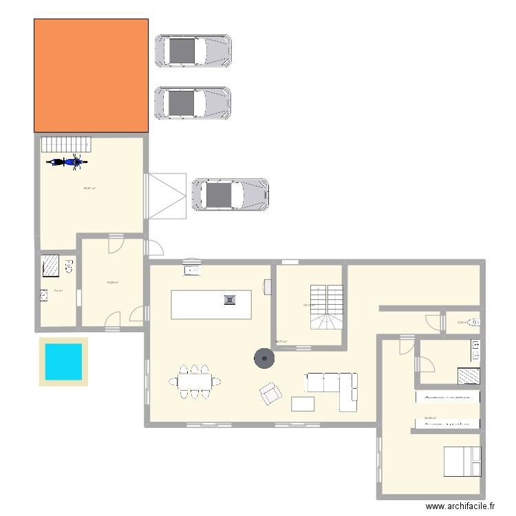 Maison. Plan de 7 pièces et 210 m2