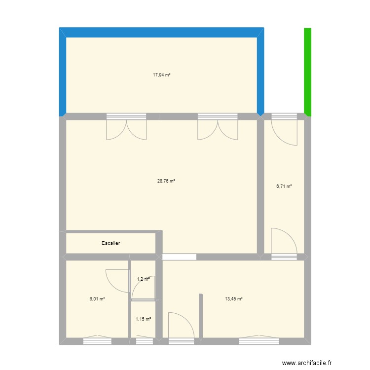 Maison. Plan de 8 pièces et 78 m2