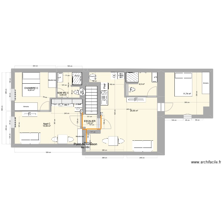 1 er étage Athis Mons V2. Plan de 8 pièces et 73 m2