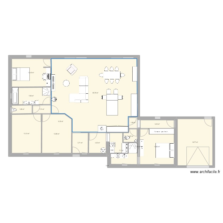 plan maison 2. Plan de 18 pièces et 170 m2