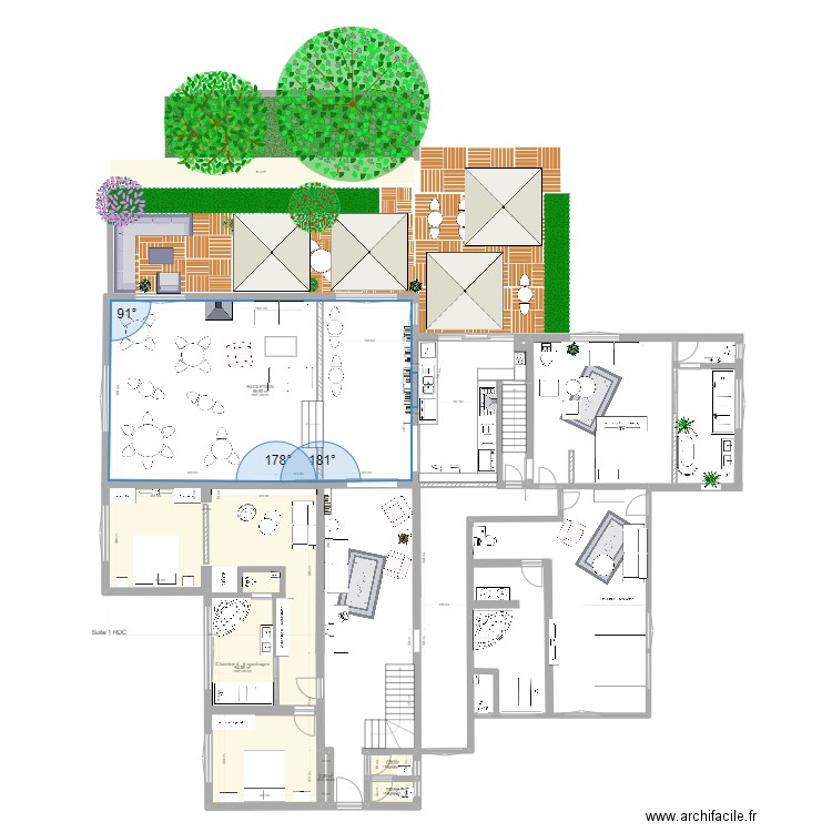 Suite RDC 2. Plan de 5 pièces et 149 m2