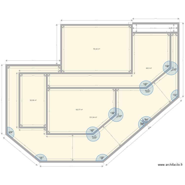 HEBR NIV2. Plan de 5 pièces et 394 m2