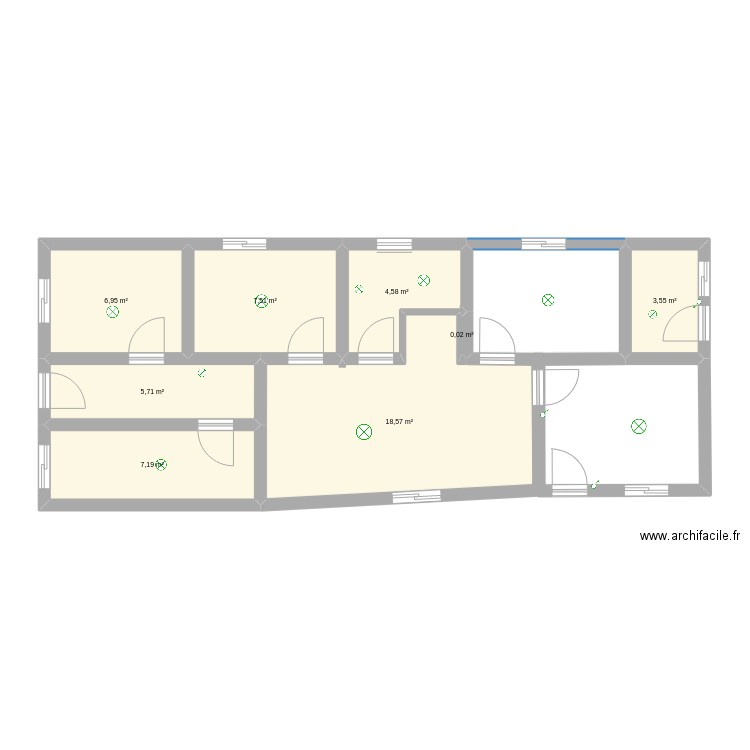 casa n. Plan de 8 pièces et 54 m2