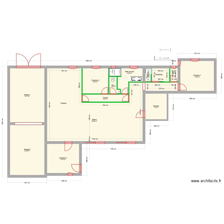 Villa Cuers. Plan de 13 pièces et 183 m2