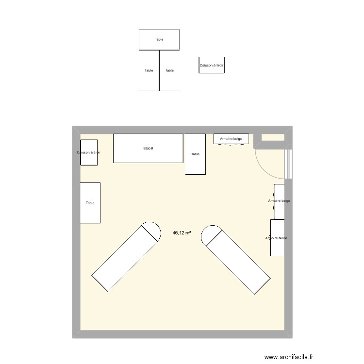 Salle E9. Plan de 1 pièce et 46 m2