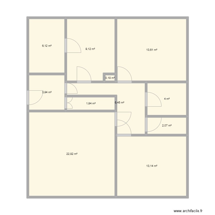 appartement ST G. Plan de 11 pièces et 83 m2