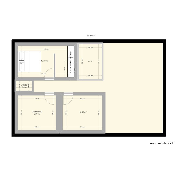Maison Marsan. Plan de 7 pièces et 138 m2