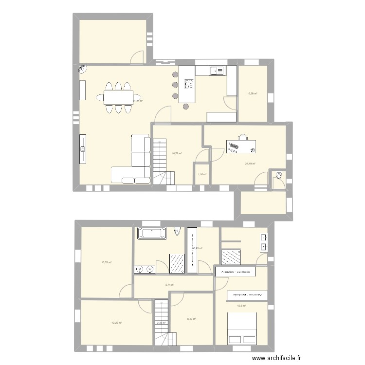 Maison Mu. Plan de 12 pièces et 180 m2