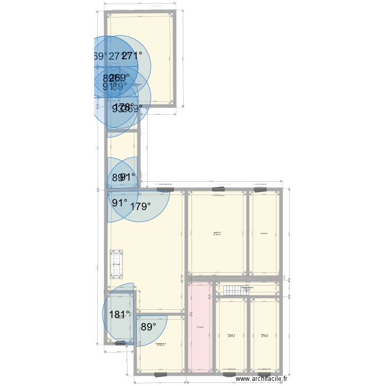 Trannois R1. Plan de 27 pièces et 538 m2