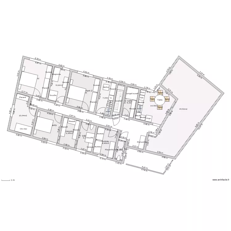 Plain pied 3 chambres, salle de jeux, buanderie, cellier et bureau sur sous-sol complet - Esc Sud et WC gauche entr&eacute;e - Avanc&eacute;e entr&eacute;e. Plan de 