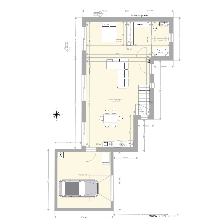 terrrain. Plan de 10 pièces et 146 m2