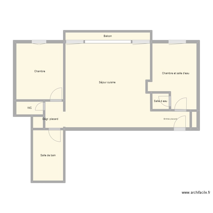 96_Longchamp. Plan de 9 pièces et 77 m2