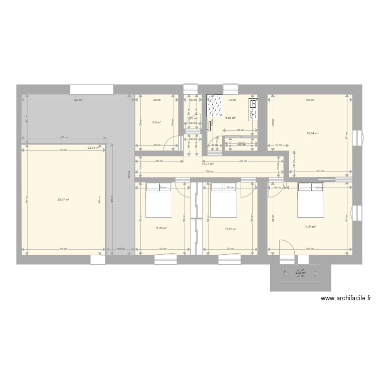 etage DALLE. Plan de 12 pièces et 137 m2