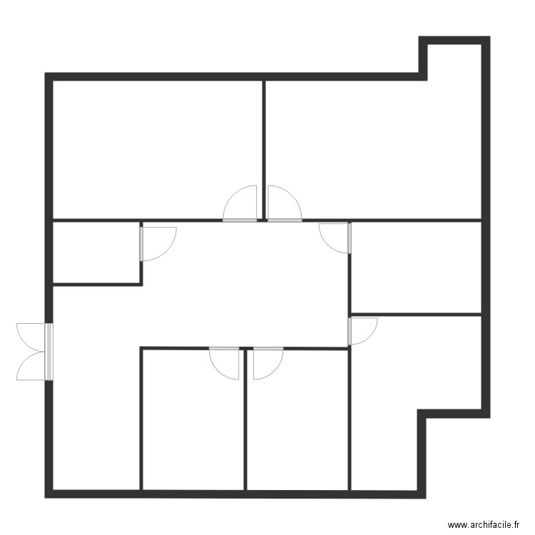 MDB. Plan de 5 pièces et 103 m2