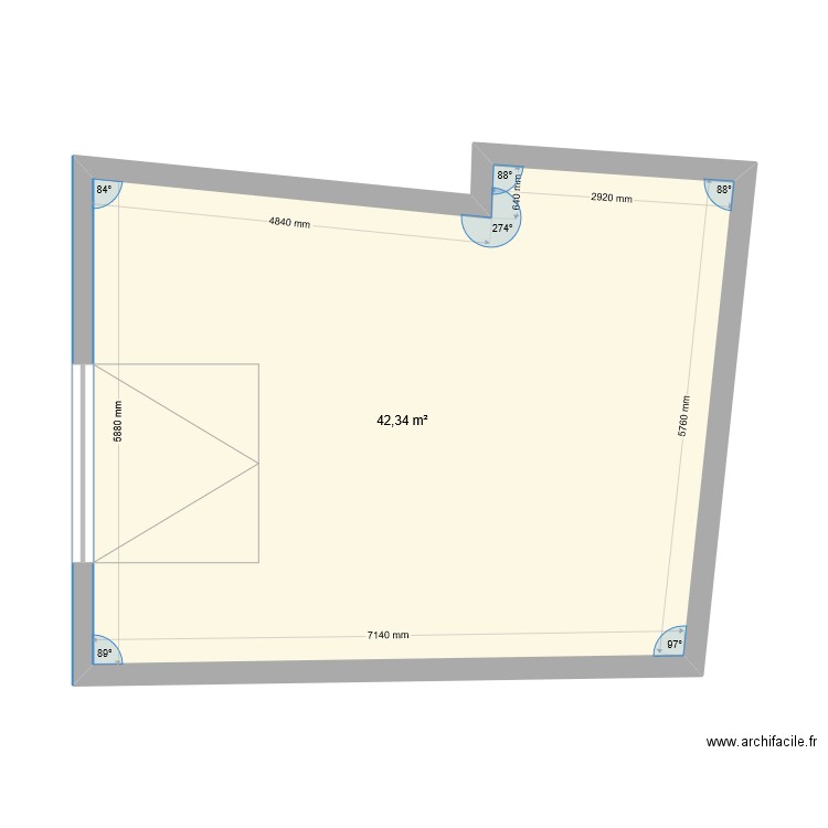 Tulip Garage. Plan de 0 pièce et 0 m2