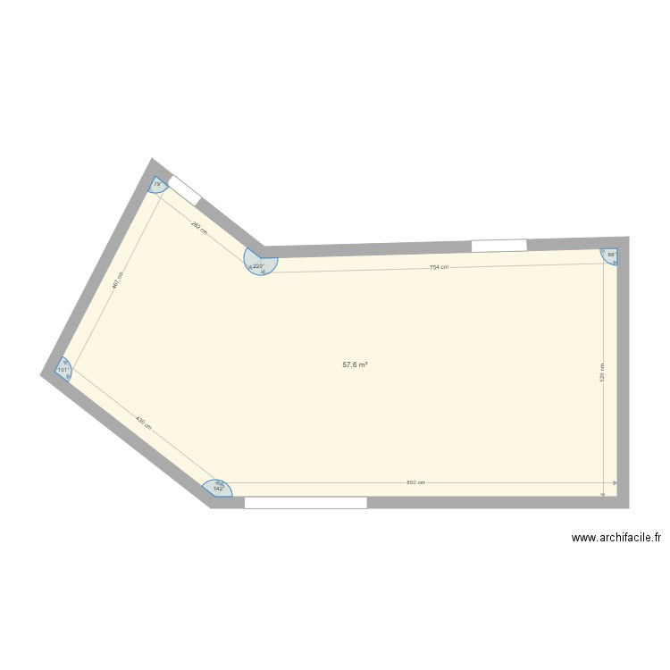 Magasin. Plan de 1 pièce et 58 m2