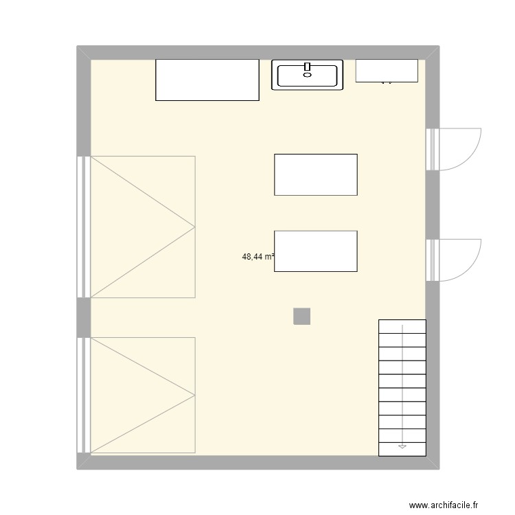 Service expédition. Plan de 1 pièce et 48 m2