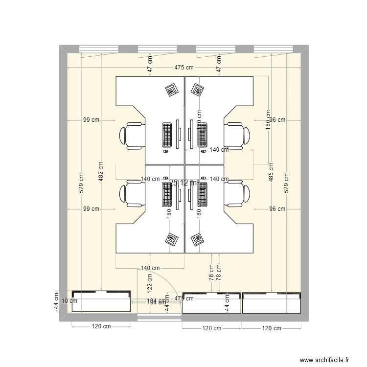 futur bureau RH. Plan de 0 pièce et 0 m2