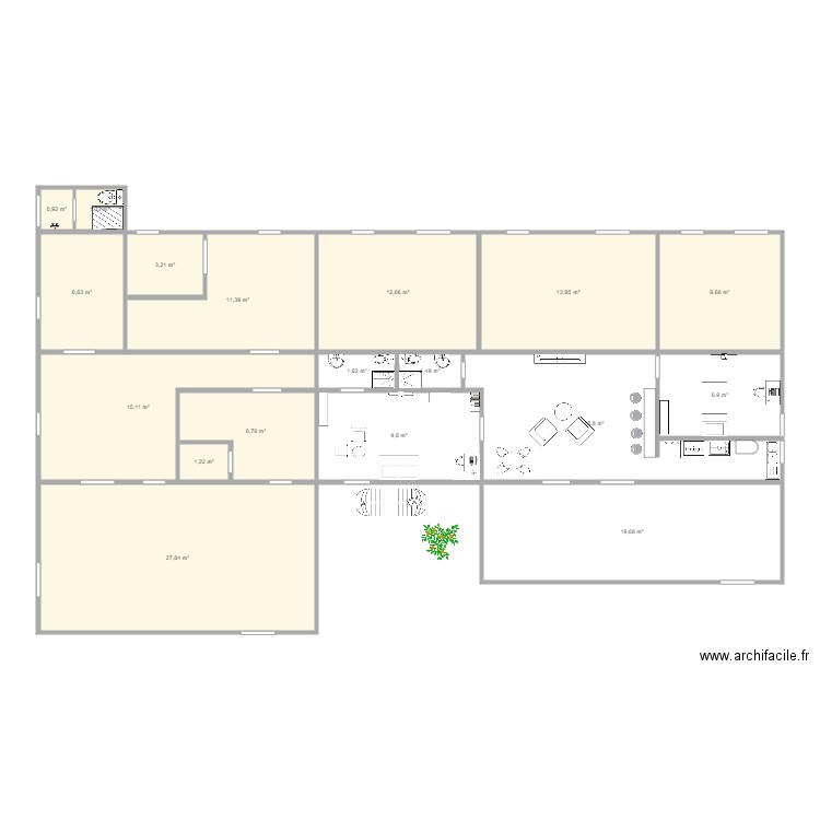 Pk8. Plan de 18 pièces et 169 m2