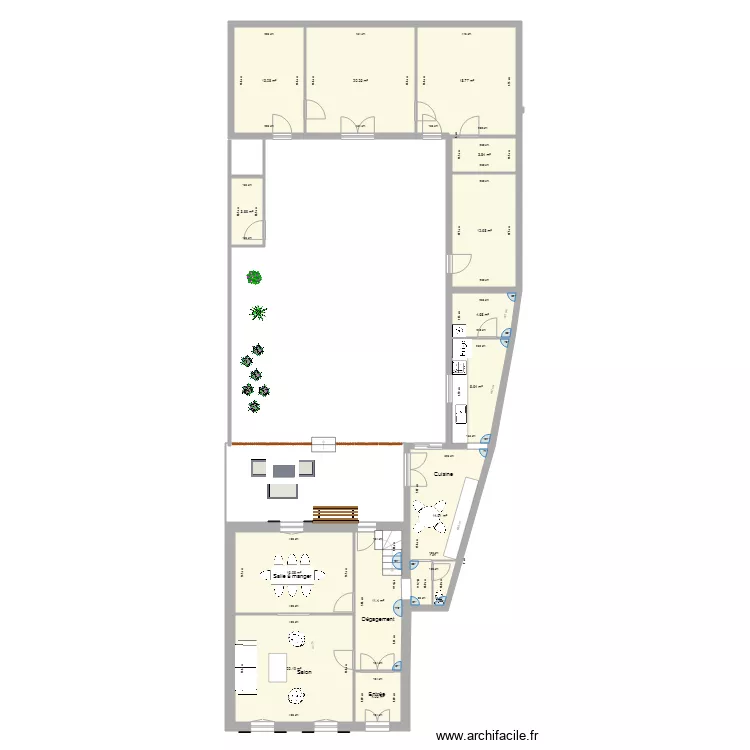 Laure et Benoit avec d&eacute;pendances. Plan de 