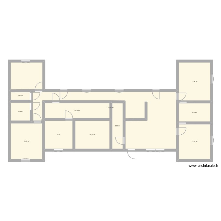 CLINIQUE. Plan de 11 pièces et 143 m2