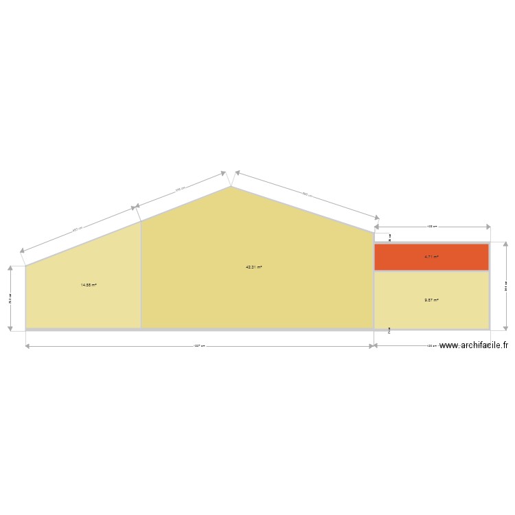 facade est. Plan de 0 pièce et 0 m2