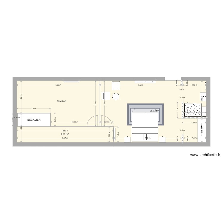 Combles. Plan de 0 pièce et 0 m2