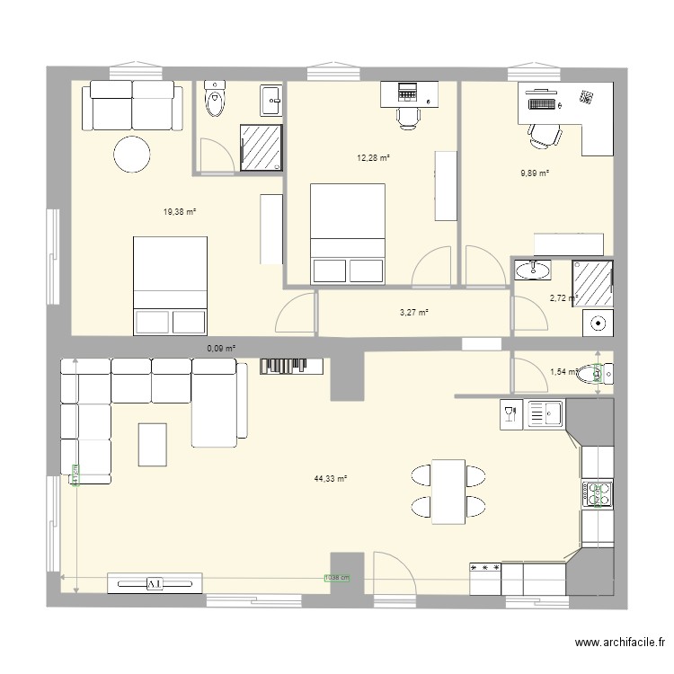 T4 logement six fours RDC. Plan de 9 pièces et 94 m2