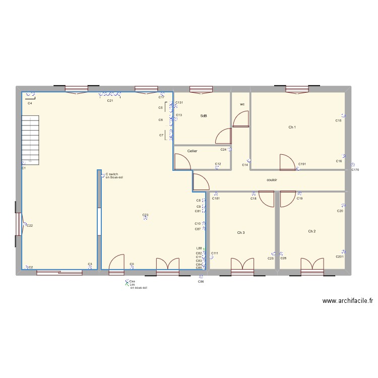 RDC  Prises courant. Plan de 8 pièces et 157 m2