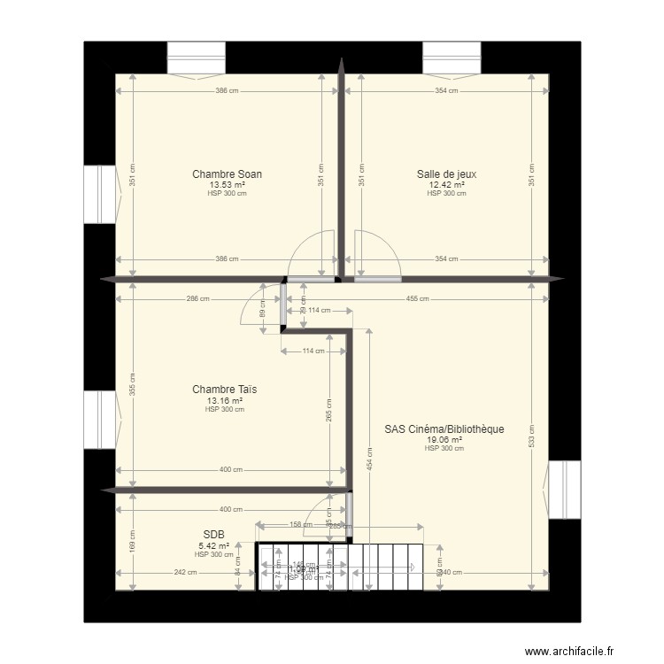 1er étage rénovée. Plan de 0 pièce et 0 m2