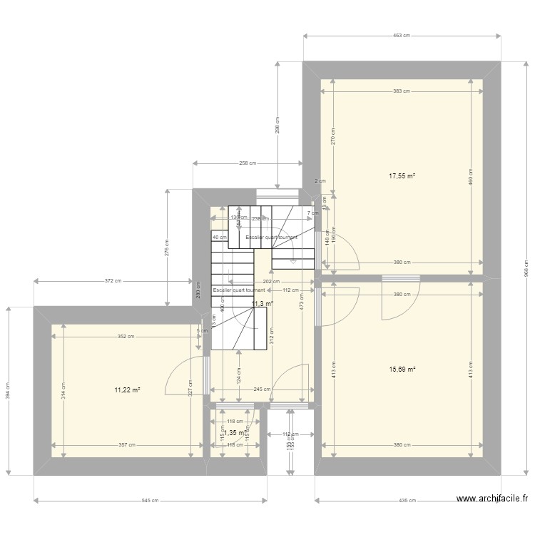 rdc. Plan de 5 pièces et 57 m2