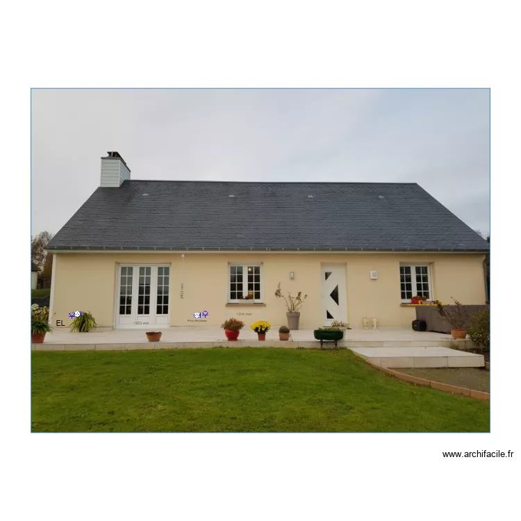 vue de face. Plan de 