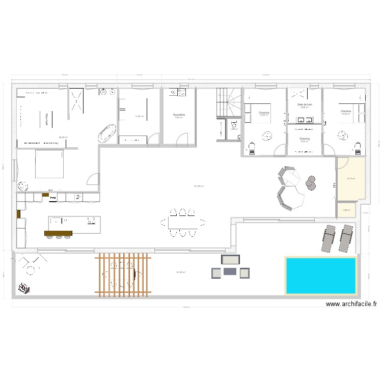 SOUS SOL. Plan de 12 pièces et 339 m2