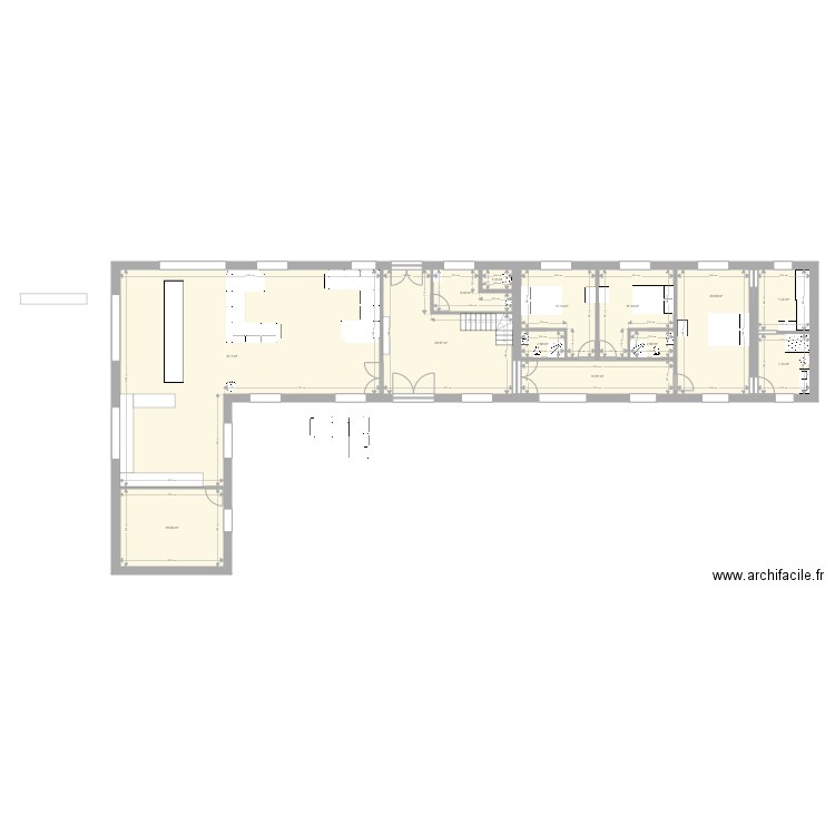 St Georges idées 4 RDC. Plan de 13 pièces et 229 m2