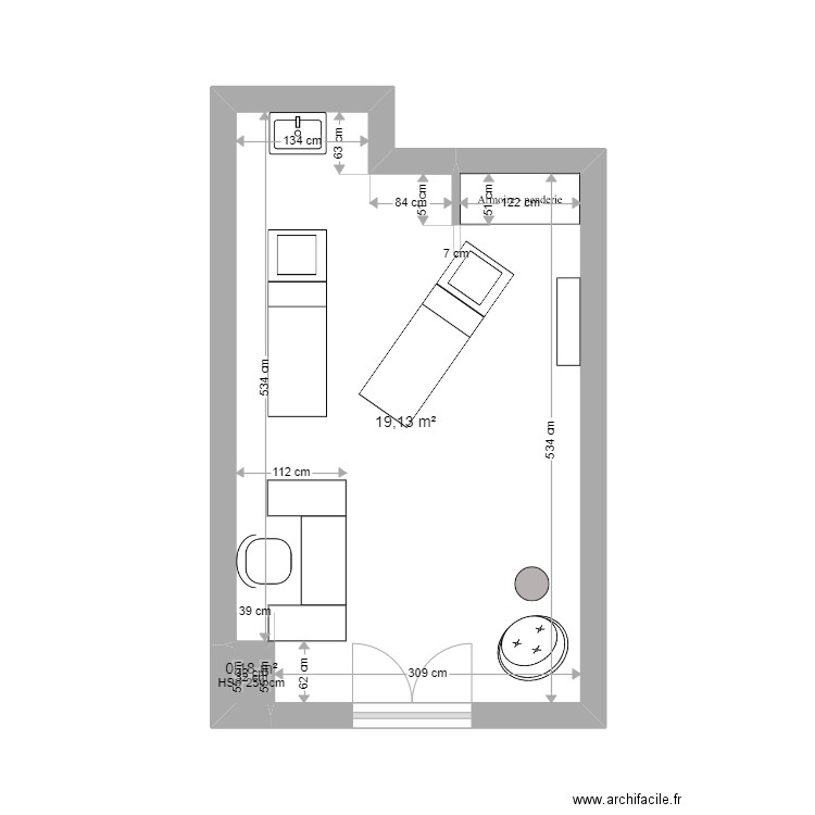 Institut Lash. Plan de 2 pièces et 19 m2