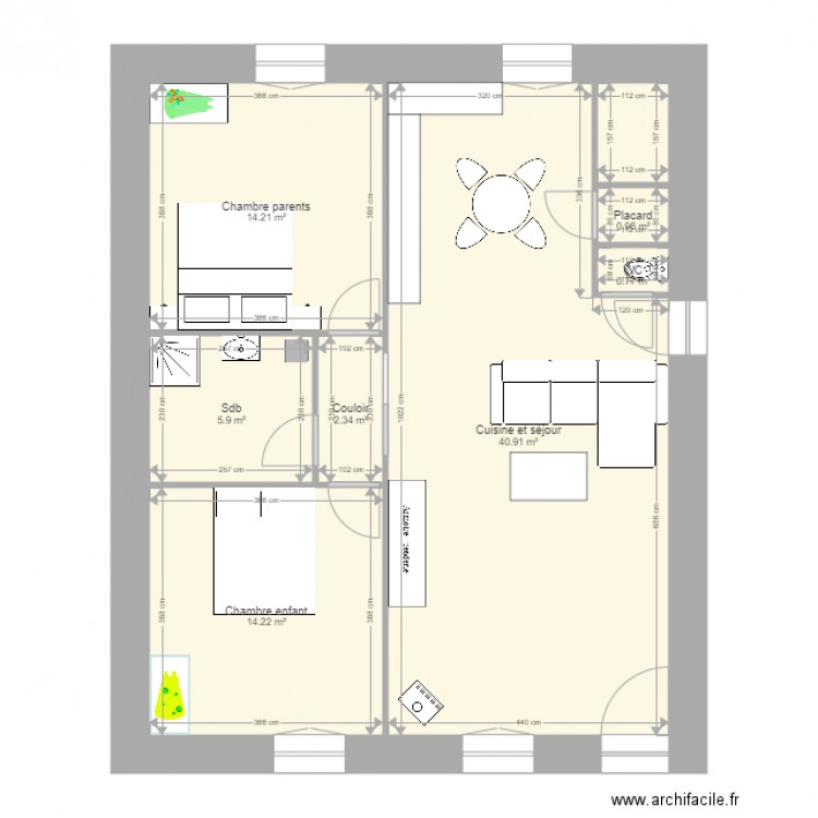 Logement 80m2. Plan de 0 pièce et 0 m2