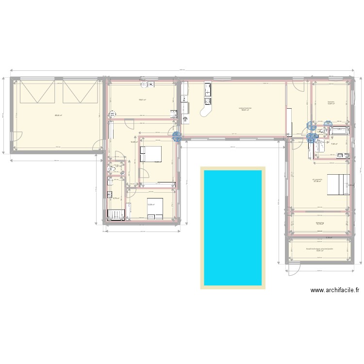 maison F. Plan de 17 pièces et 245 m2